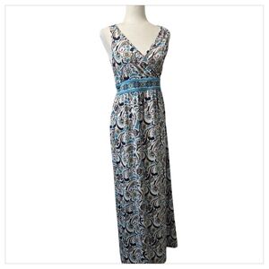 Tracy Negoshian Blue and White Paisley Maxi Dress
